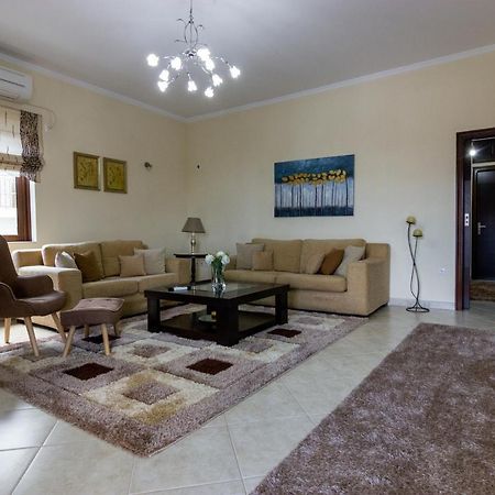 Apartament Katerina & Elia'S Family House Leonídion Zewnętrze zdjęcie