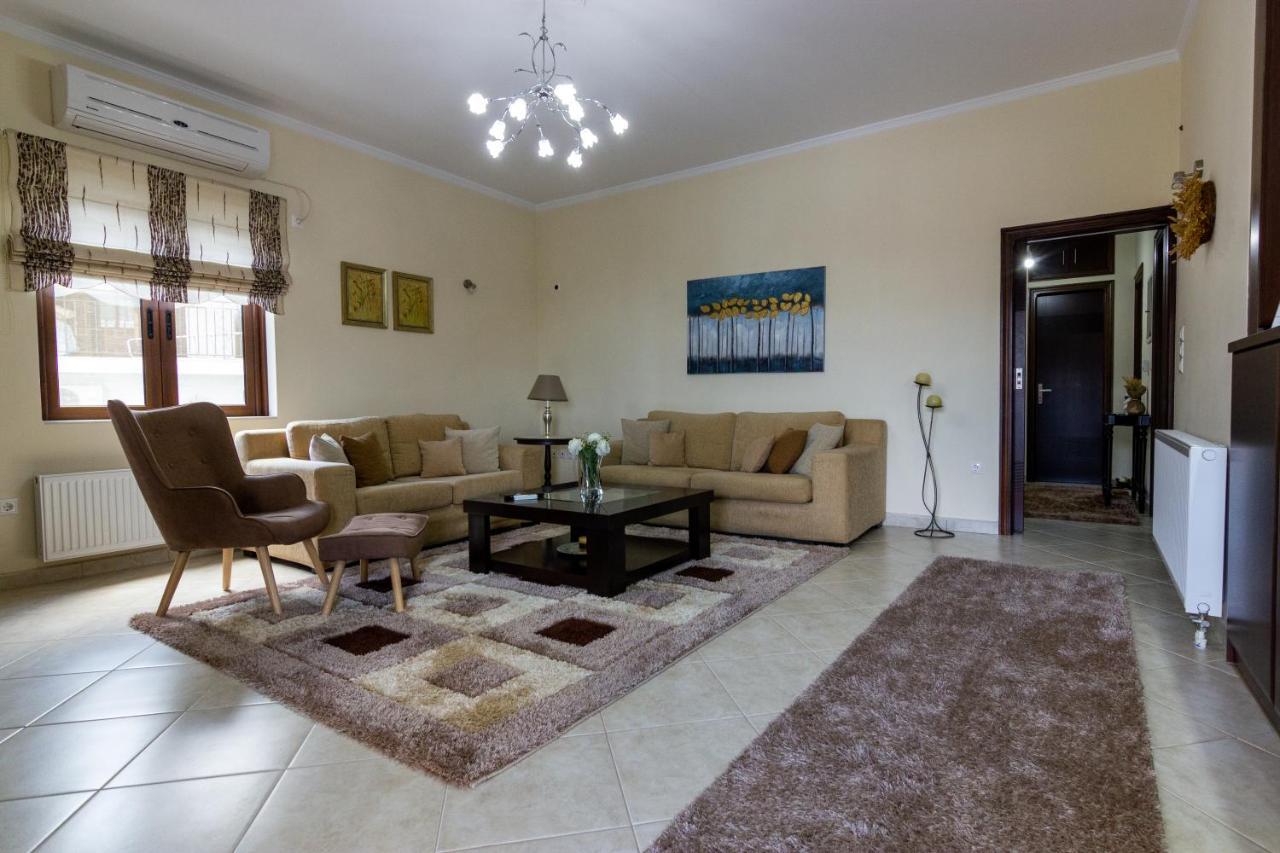 Apartament Katerina & Elia'S Family House Leonídion Zewnętrze zdjęcie